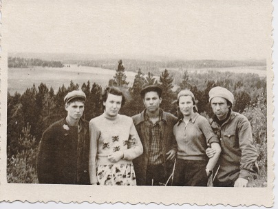 Маргарита Псык в колхозе